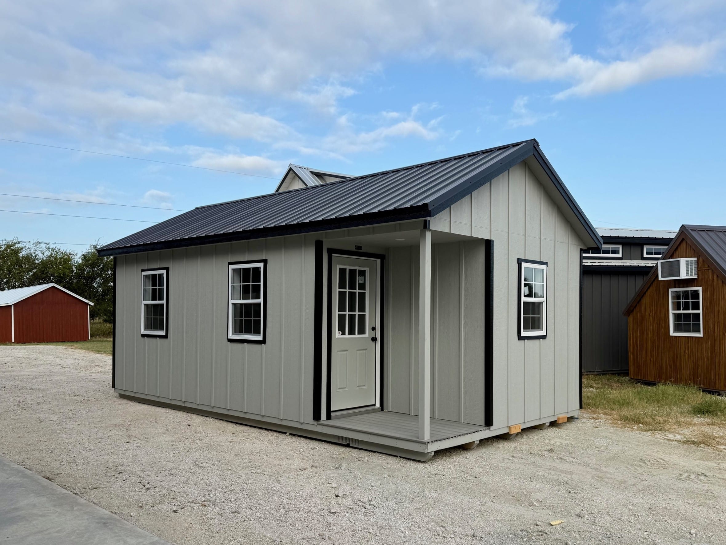 12×24 Outpost, Finished Interior – Lone Star Structures