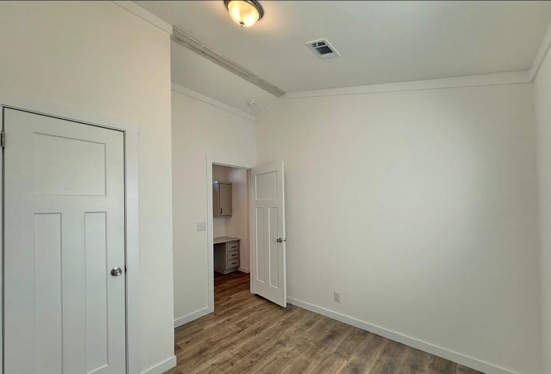 NEW FLOORPLAN ! THE HULK Park Homes - Image 12