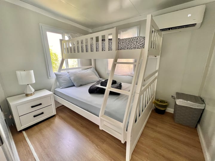 K68 Off-Grid Tiny Home With 2 Bedrooms, Kitchen & Bathroom (400 sq ft) - Image 7