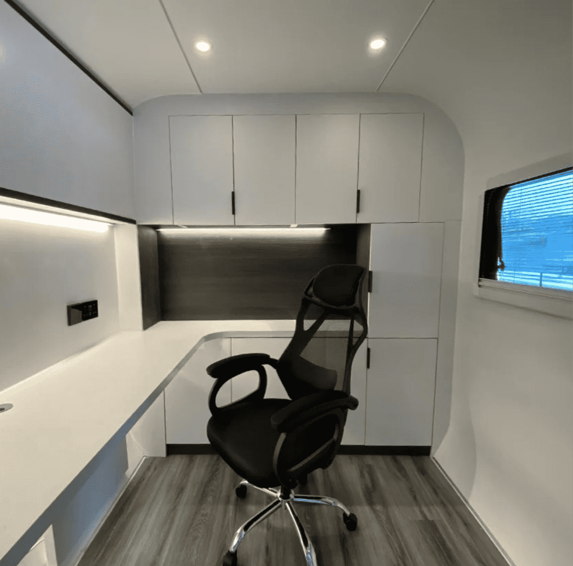 ST-036 Office Cabin (49sqft) - Image 2
