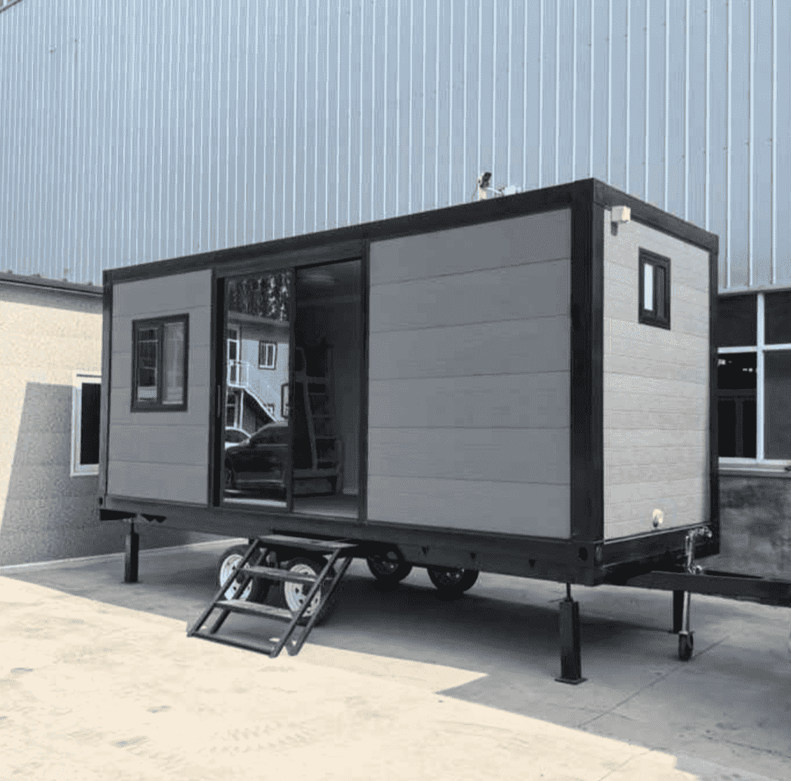 FH-300 Tiny Home on Wheels (140 sq ft)