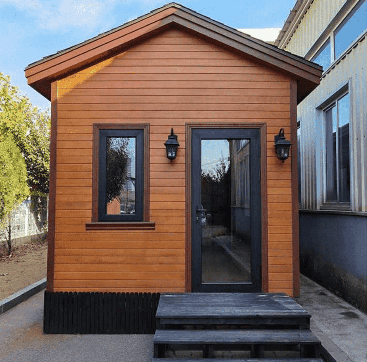 VDL-90 Tiny House With Bathroom (225sqft)